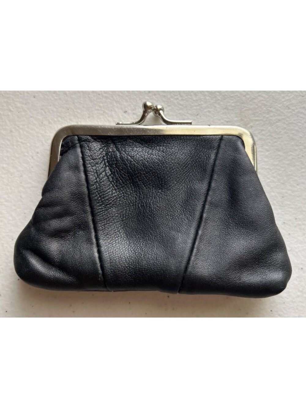 Vintage Black Leather Coin Purse Silver-Tone Kiss Lock Closure Compact Design